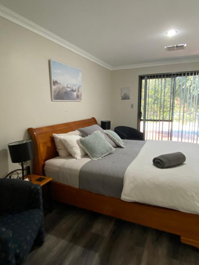 Seatrees Accommodation Янчеп Экстерьер фото